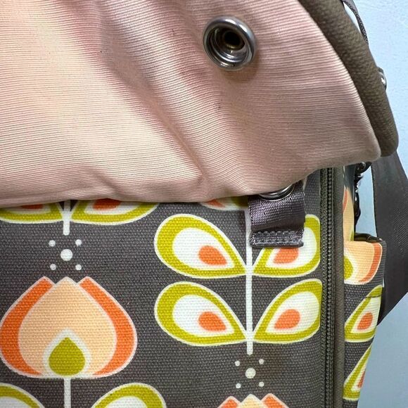 Petunia Pickle Bottom Boxy Backpack Diaper Bag in Oslo in Bloom - Picture 7 of 14